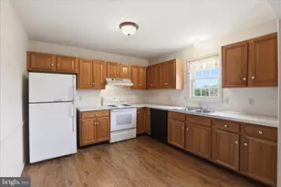 107 Redstone Cir, Reinholds, PA 17569 - Photo 10