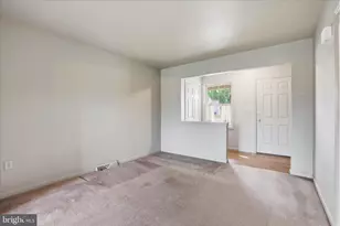 107 Redstone Cir, Reinholds, PA 17569 - Photo 4