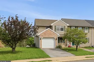 107 Redstone Cir, Reinholds, PA 17569 - Photo 1