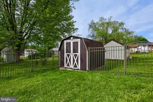 340 Curby Dr, Mountville, PA 17554 - Photo 28