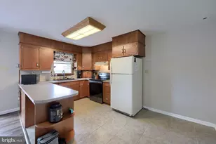 340 Curby Dr, Mountville, PA 17554 - Photo 4