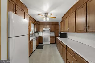 205 Jennifer Ln, Ephrata, PA 17522 - Photo 22