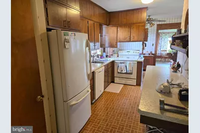 6327 Lemon Street, East Petersburg, PA 17520 - Photo 8