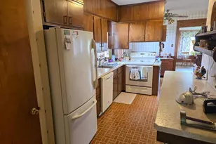 6327 Lemon St, East Petersburg, PA 17520 - Photo 8