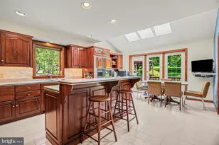 1366 Hickory Run Dr, Elizabethtown, PA 17022 - Photo 10