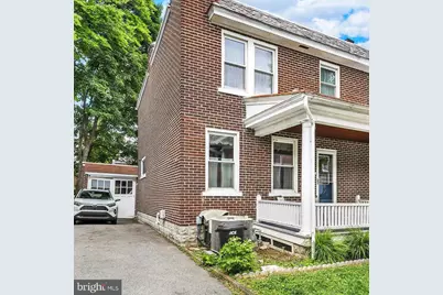 835 Ocean Avenue, Lancaster, PA 17603 - Photo 1