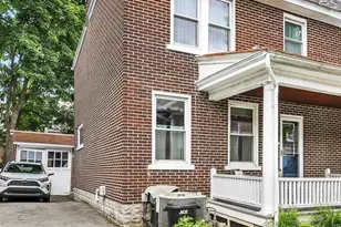 835 Ocean Ave, Lancaster, PA 17603 - Photo 1
