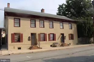 110 E Market St, Marietta, PA 17547 - Photo 2