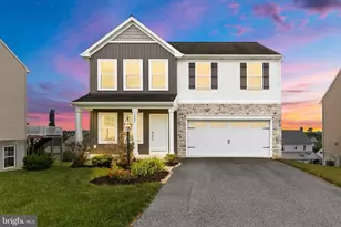 3937 Archer Ln, Columbia, PA 17512 - Photo 2