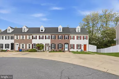279 Heatherwood Drive, Ephrata, PA 17522 - Photo 2
