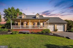 1352 Bair Rd, Bainbridge, PA 17502 - Photo 4