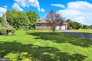 1352 Bair Rd, Bainbridge, PA 17502 - Photo 2