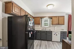 436 Deerfield Dr, Mount Joy, PA 17552 - Photo 12