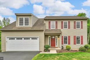 305 Village Spring Ln, Reinholds, PA 17569 - Photo 1