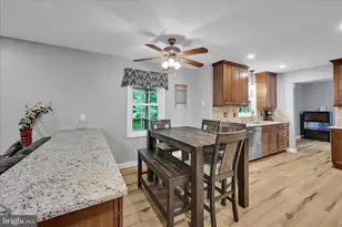 305 Village Spring Ln, Reinholds, PA 17569 - Photo 12