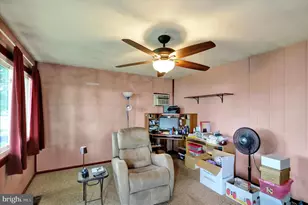 1921 Blue Ridge Dr, Lancaster, PA 17603 - Photo 8