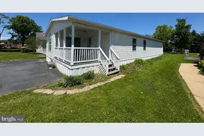 146 Tulip Circle, Ephrata, PA 17522 - Photo 1