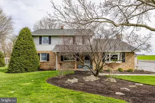897 S Custer Ave, New Holland, PA 17557 - Photo 10
