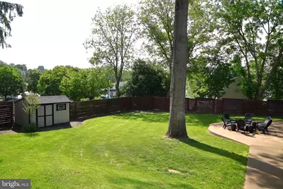 113 E Franklin Street, Ephrata, PA 17522 - Photo 4