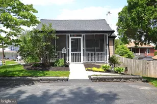 11 Duke St, Millersville, PA 17551 - Photo 2