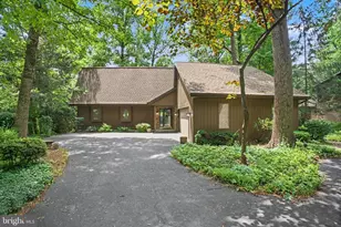 30 Poplar Ln, Elizabethtown, PA 17022 - Photo 1