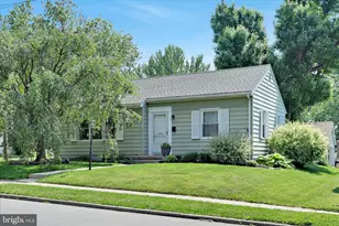 312 S Mt Joy St, Elizabethtown, PA 17022 - Photo 2