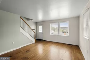 61 Hershey Ave, Lancaster, PA 17603 - Photo 6