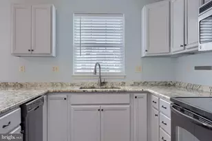 250 Kentshire Dr, Lancaster, PA 17603 - Photo 8