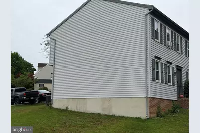698 Topaz Drive, Lancaster, PA 17603 - Photo 2
