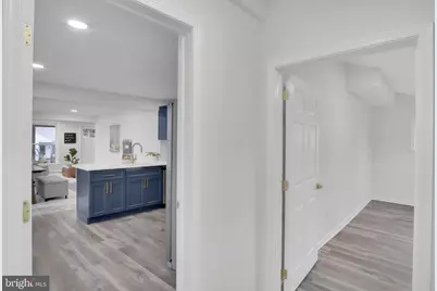 335 N Market Street, Elizabethtown, PA 17022 - Photo 2