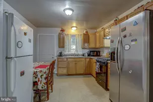417 Green St, Lancaster, PA 17602 - Photo 16