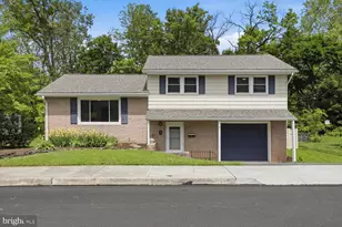 71 Circle Dr, Ephrata, PA 17522 - Photo 1
