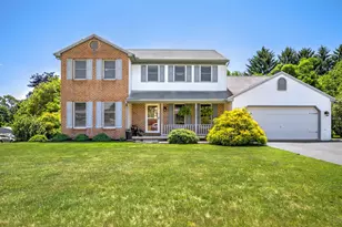 2 Mockingbird Dr, Denver, PA 17517 - Photo 1