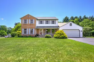 2 Mockingbird Dr, Denver, PA 17517 - Photo 2