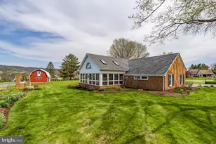 218 Lauschtown Rd, Denver, PA 17517 - Photo 16
