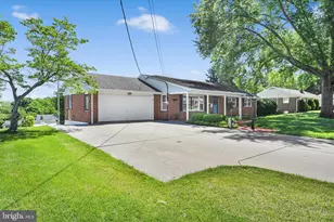 627 Pine Hill Rd, Lititz, PA 17543 - Photo 8