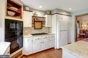1334 Beaconfield Ln, Lancaster, PA 17601 - Photo 16