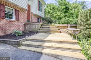 126 Eckman Rd, Lancaster, PA 17602 - Photo 2