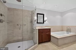 212 Willow Valley Dr, Lancaster, PA 17602 - Photo 18