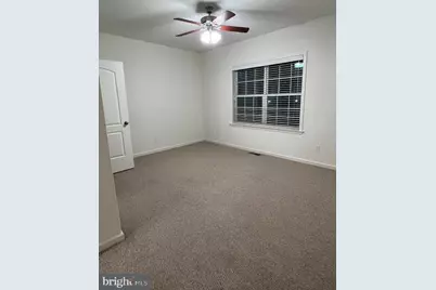 570 Hometowne Ter, Lititz, PA 17543 - Photo 14