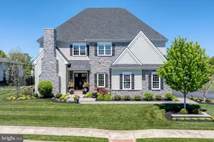 685 Fleetwood Dr, Lititz, PA 17543 - Photo 2