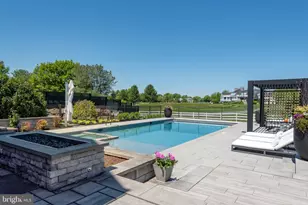 685 Fleetwood Dr, Lititz, PA 17543 - Photo 88