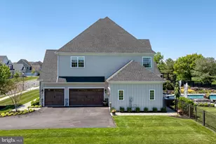 685 Fleetwood Dr, Lititz, PA 17543 - Photo 120