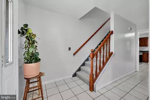 2147 Sheri Ln, Mount Joy, PA 17552 - Photo 4