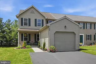 596 Wood Duck Dr, Manheim, PA 17545 - Photo 1