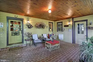 1095 Texter Mountain Rd, Robesonia, PA 19551 - Photo 8