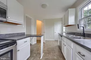 430 Brimmer Ave, New Holland, PA 17557 - Photo 12