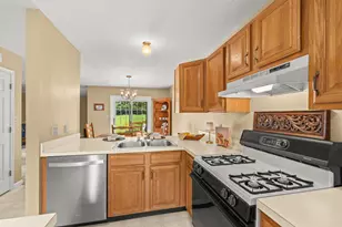 443 Crosswinds Dr, Lititz, PA 17543 - Photo 6