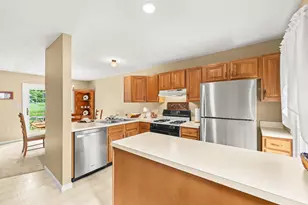 443 Crosswinds Dr, Lititz, PA 17543 - Photo 4