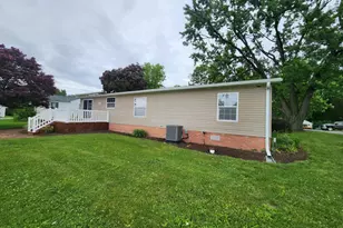 1207 Mt Gretna Rd, Elizabethtown, PA 17022 - Photo 4